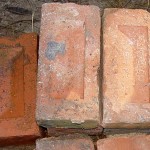 Alternatives for replacing fire bricks are Red Clay Bricks.